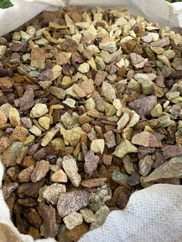 Златолит персиковый декоративная каменная крошка купить в Брянске