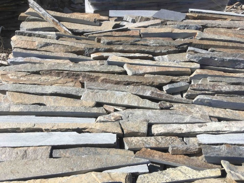 Горбушка златолит мультиколор для облицовки купить в Брянске