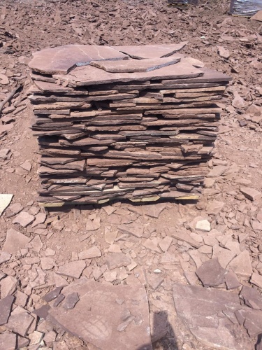 Плитняк лемезит бордовый для цоколя 1,5-2 см купить в Брянске