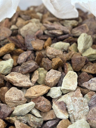 Златолит персиковый декоративная каменная крошка купить в Брянске