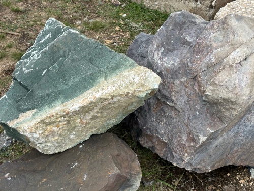 Камни для ландшафтного дизайна зелёные 10-60 килограмм купить в Брянске