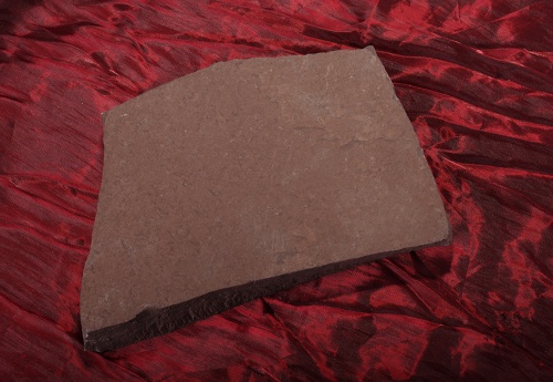 Плитняк лемезит бордовый для цоколя 1,5-2 см купить в Брянске