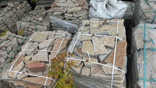 Гранитный плитняк галтованный для парковки купить в Брянске