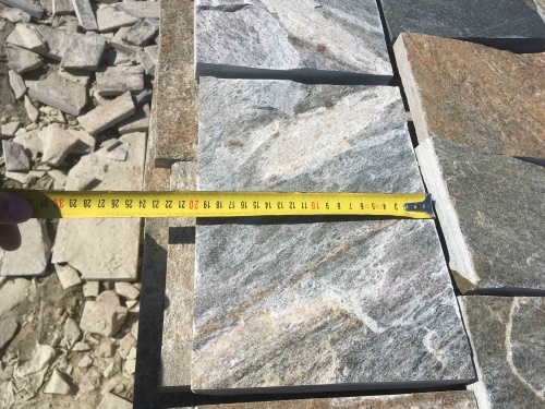 Плитка пилёная златолит Уральский для цоколя, отмостки купить в Брянске