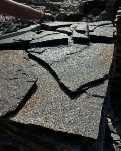 Плитняк златолит серебристый для фасада купить в Брянске