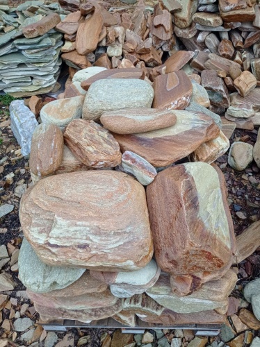 Златолит жёлтый, жёлто-зелёный глыбки и валуны для ланшафтного дизайна купить в Брянске