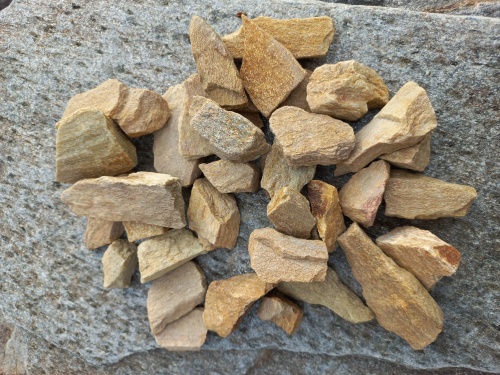 Златолит жёлтый декоративная каменная крошка купить в Брянске